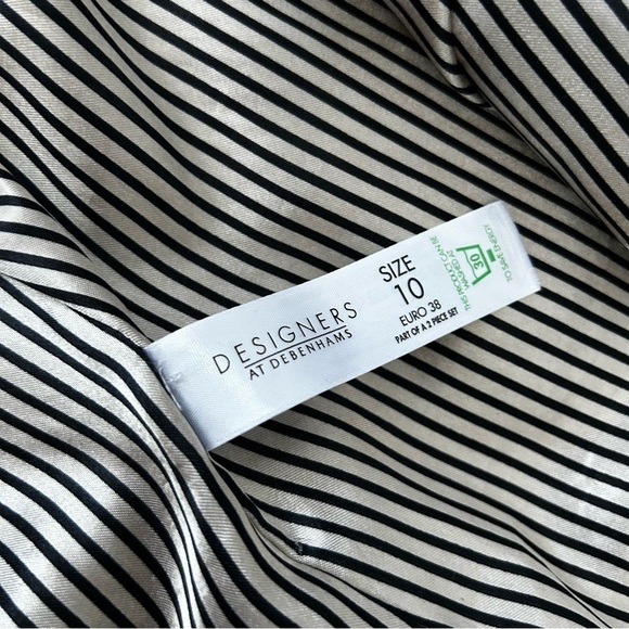 Principles by Ben de Lisi Fit and Flare Trench Coat - Picture 9 of 10